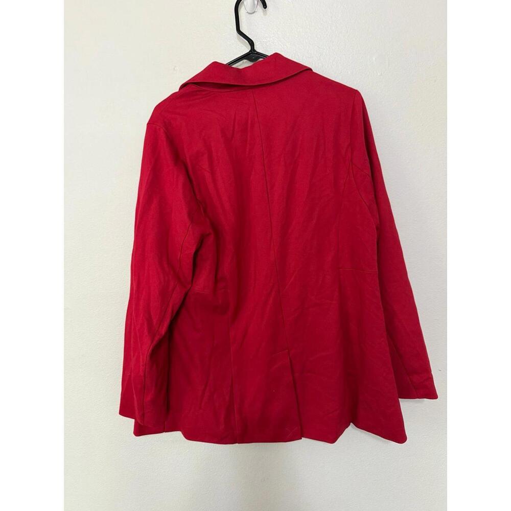 Torrid studio blazer size 1 NWT
99.90 retail - Picture 2 of 3